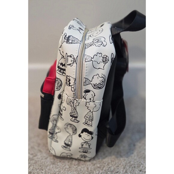 Peanuts × bioworld backpack main image 4